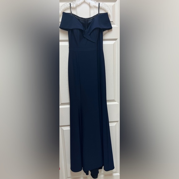 💙 NWT! Navy Off The Shoulder Slit Gown - Picture 11 of 12